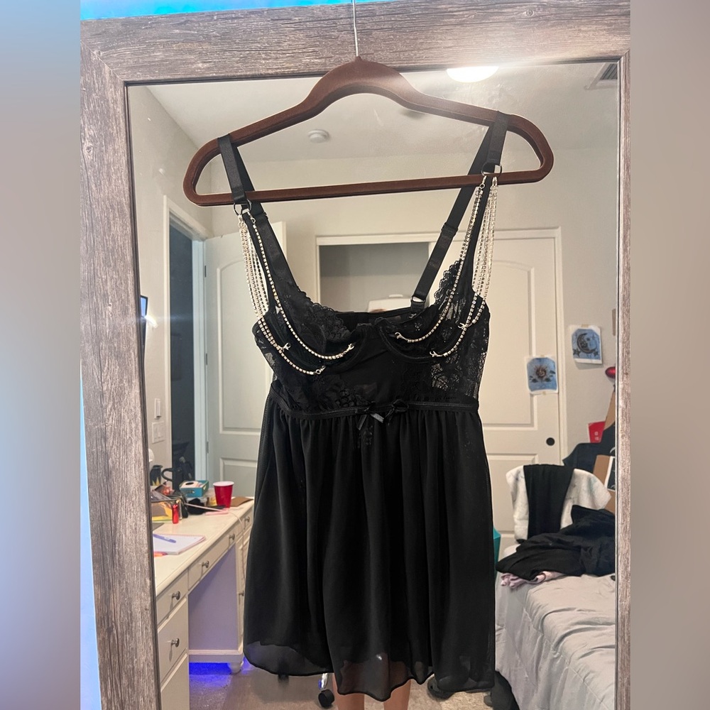 Elegant Black Lace Chemise with Pearl Accents